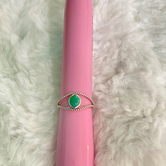 Sterling Silver Oxidized Genuine Turquoise Stone size 8 - Picture 2 of 5